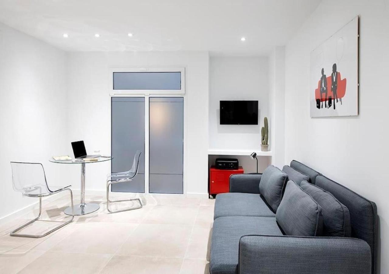 Studio Office Reina 7 Valencia Bagian luar foto