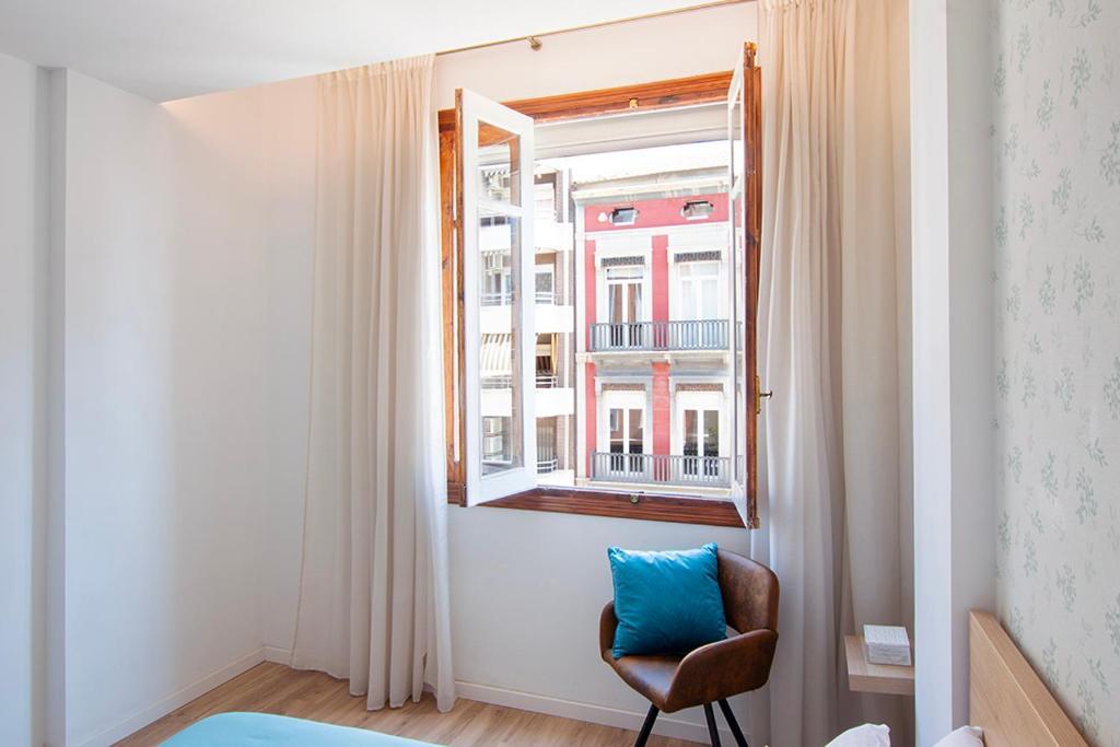Studio Office Reina 7 Valencia Bagian luar foto